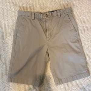 Khaki Vineyard Vines shorts
